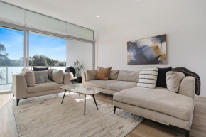 Coast 21 - 3 bedroom pool side apartment, Merimbula